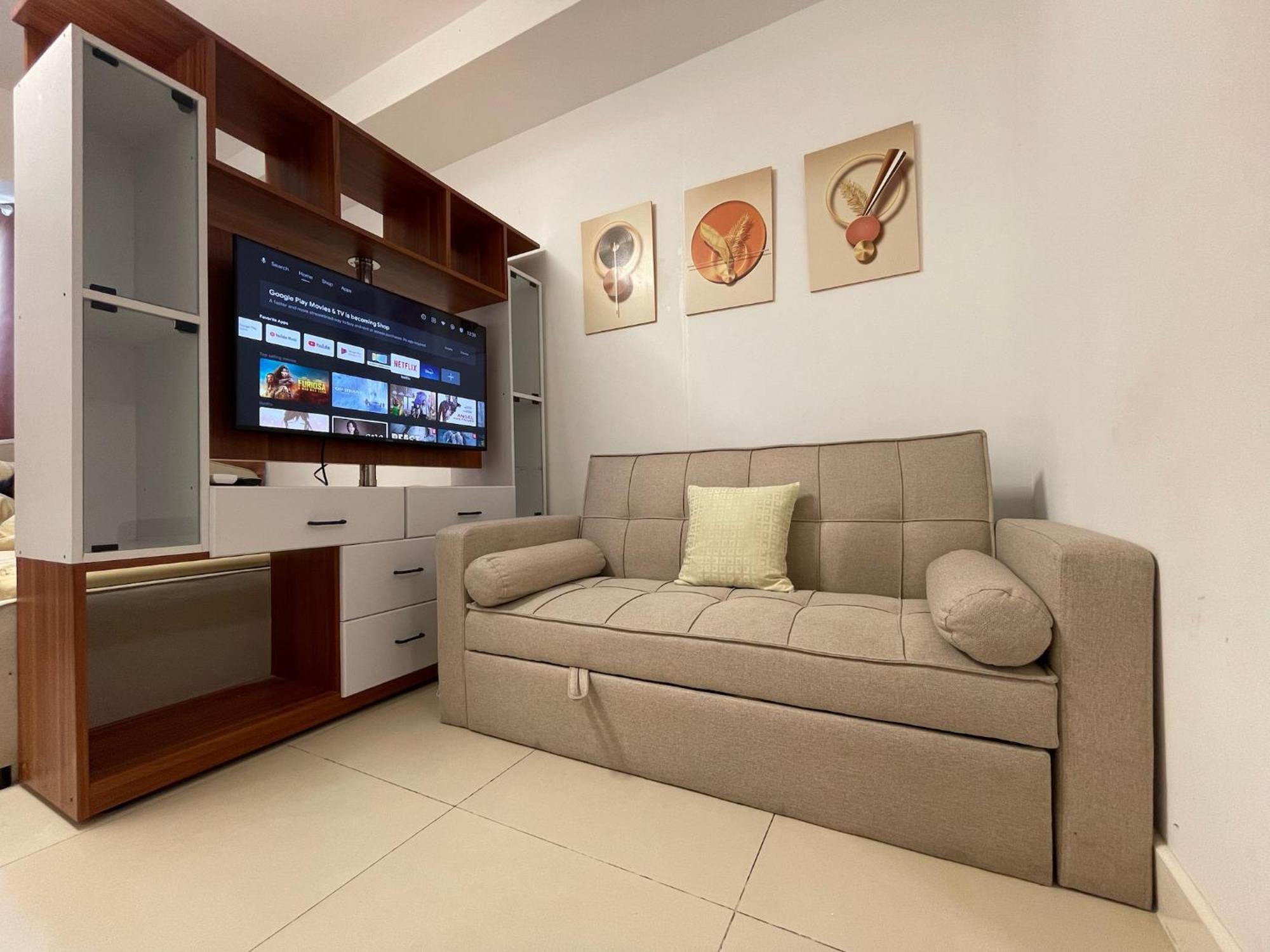 Acellyne'S Suites At The Residences At Commonwealth By Century Quezon City Pokój zdjęcie